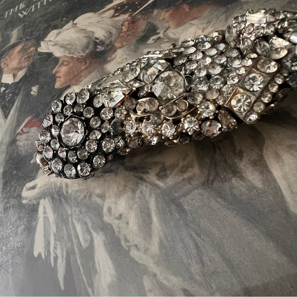 Handmade Rhinestone Collage Vintage Hair Clip - Picture 4 of 15